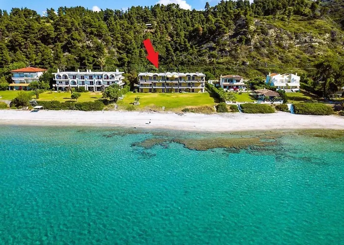 Sunny Bay Beachfront Retreat Apartmán Mola Kalyva